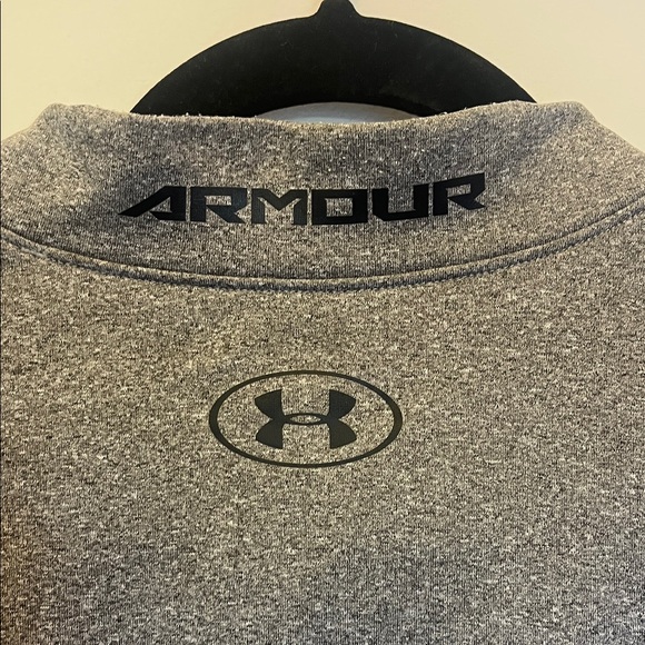 Under Armour Cold Gear Women's Gray Long Sleeve Tee - Picture 4 of 8